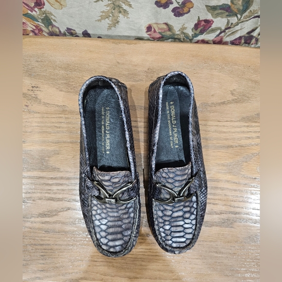 Men's Donald J. Pliner Gray/ Moccasins Leather Loafers Italy Size 5 - Picture 2 of 8